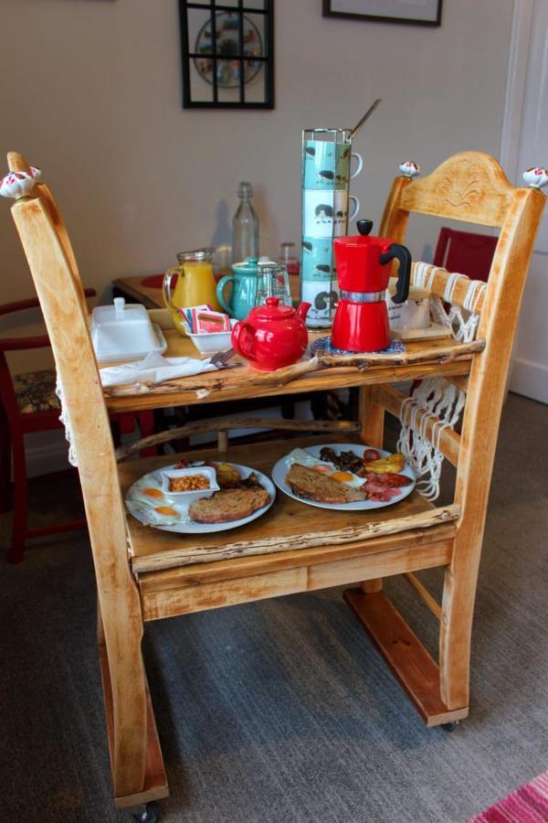 The Red Red Robin Cottage Portree Extérieur photo